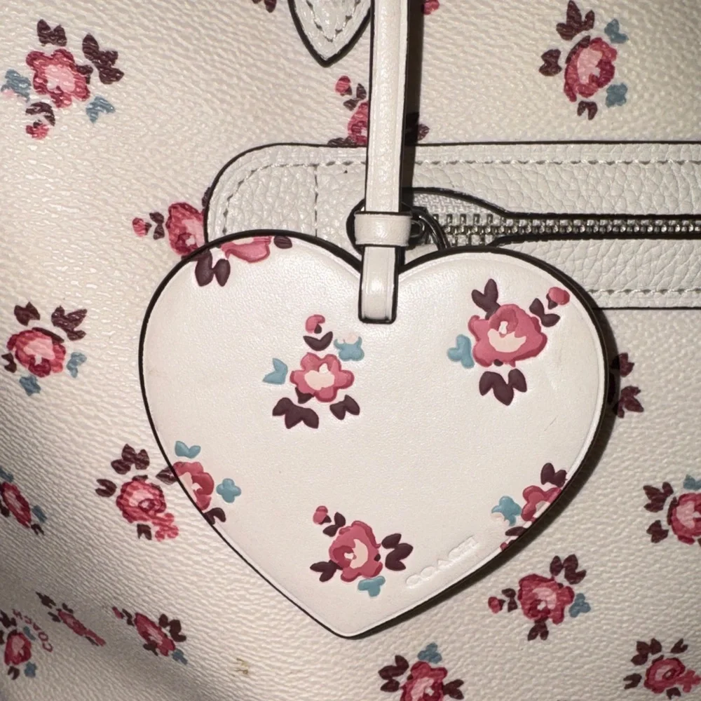 Coach 3 Pc Set EUC Cream Tote with Pink Floral Design - Picture 7 of 9